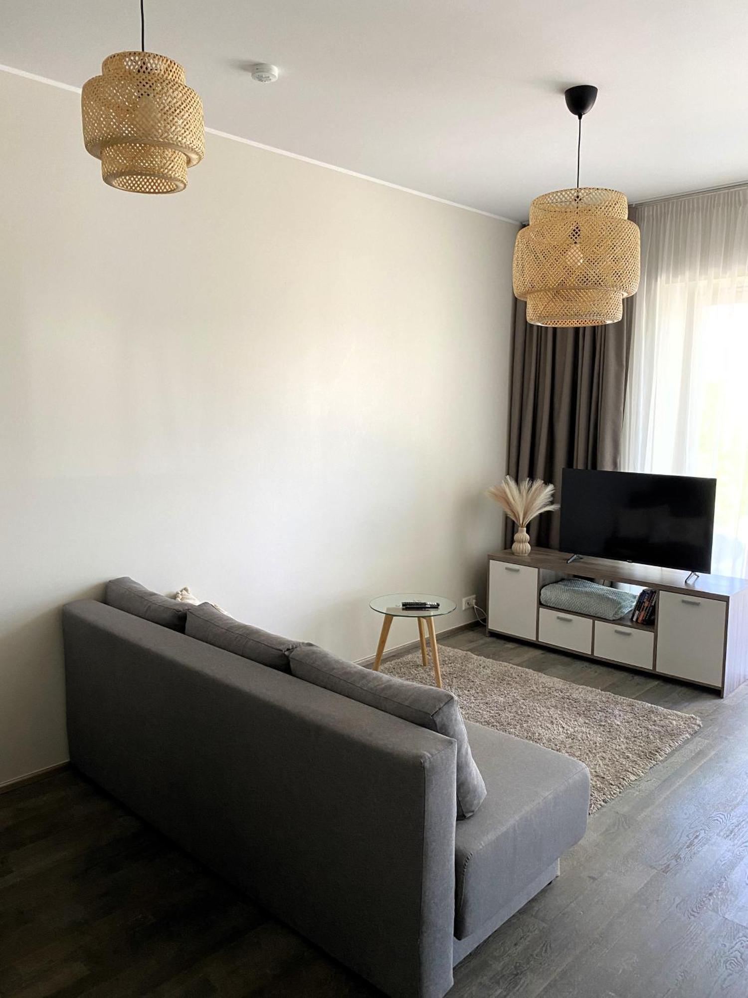 Aisa 39 Paernu Apartment I Free Parking Екстериор снимка